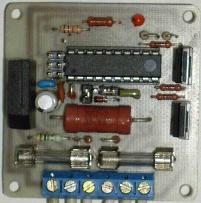 Двухканальный выключатель - регулятор освещения с дистанционным управлением