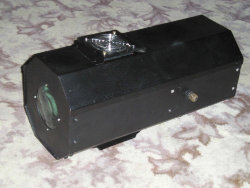 PIC16F84A discolight effect with bass beat control
